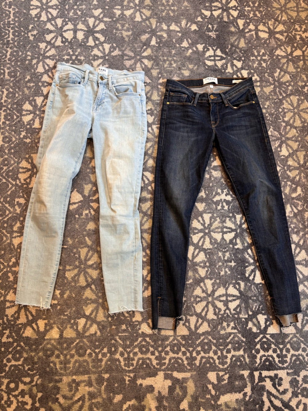 Set of 2 Frame Le Skinny de Jeanne Jeans size 25